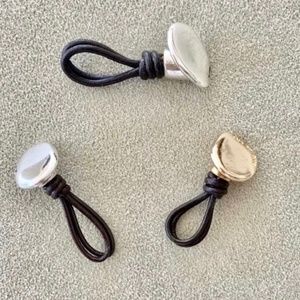NEW THREE UNO de 50 Silver & Gold-Plated Extenders
